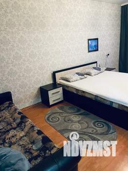 1-к квартира, посуточно, 37м2, 4/9 этаж