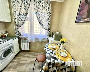 1-к квартира, посуточно, 38м2, 1/1 этаж