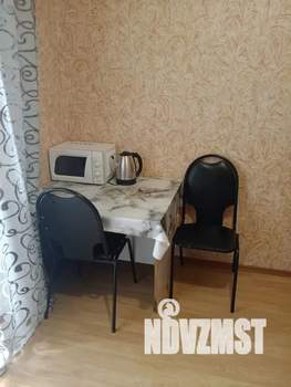 1-к квартира, посуточно, 38м2, 1/9 этаж