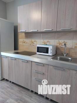 1-к квартира, посуточно, 43м2, 1/1 этаж