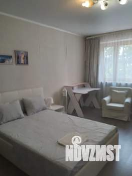 Студия квартира, посуточно, 30м2, 2/5 этаж