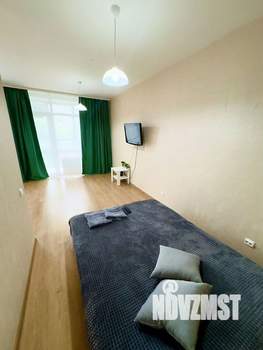 Студия квартира, посуточно, 37м2, 6/15 этаж
