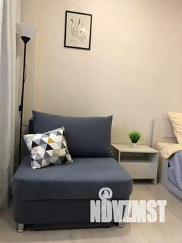 Студия квартира, посуточно, 37м2, 4/15 этаж