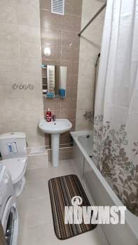 1-к квартира, посуточно, 35м2, 3/10 этаж