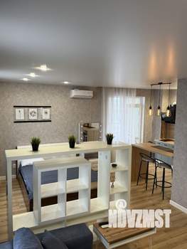 Студия квартира, на длительный срок, 40м2, 19/20 этаж