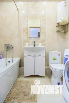 1-к квартира, посуточно, 39м2, 4/15 этаж