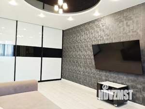 1-к квартира, посуточно, 43м2, 8/15 этаж