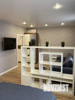 Студия квартира, на длительный срок, 40м2, 19/20 этаж