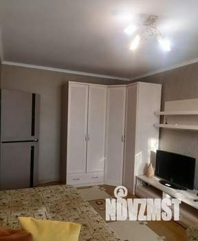 1-к квартира, посуточно, 34м2, 4/9 этаж