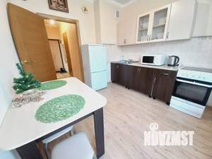 1-к квартира, посуточно, 40м2, 4/16 этаж