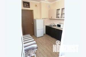 1-к квартира, посуточно, 35м2, 2/17 этаж