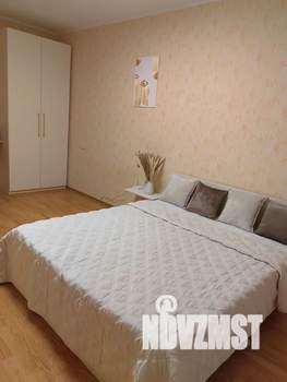 1-к квартира, посуточно, 35м2, 2/10 этаж