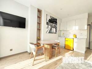 Студия квартира, посуточно, 30м2, 16/16 этаж