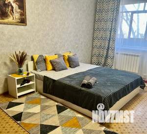1-к квартира, посуточно, 40м2, 3/9 этаж