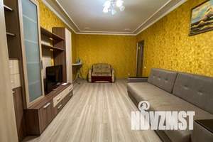 2-к квартира, посуточно, 65м2, 1/10 этаж