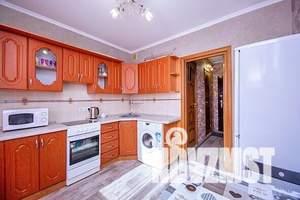 1-к квартира, посуточно, 35м2, 6/10 этаж