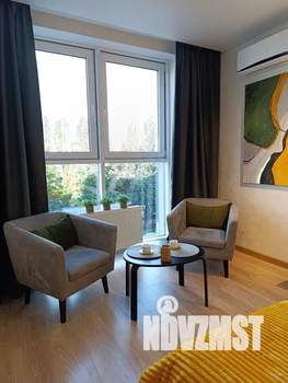 1-к квартира, посуточно, 42м2, 4/18 этаж