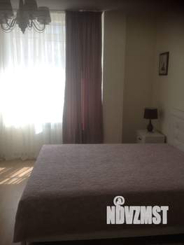 1-к квартира, посуточно, 43м2, 4/10 этаж