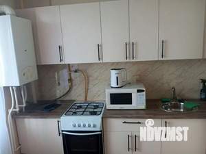 1-к квартира, посуточно, 37м2, 1/1 этаж