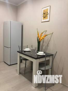 Студия квартира, посуточно, 37м2, 4/15 этаж
