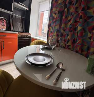 1-к квартира, посуточно, 44м2, 1/1 этаж