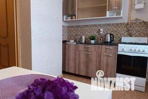 1-к квартира, посуточно, 45м2, 2/10 этаж