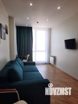 1-к квартира, посуточно, 50м2, 18/18 этаж