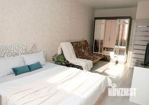 1-к квартира, посуточно, 37м2, 1/1 этаж