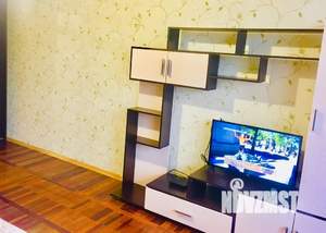 1-к квартира, посуточно, 40м2, 9/9 этаж