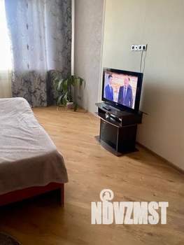 1-к квартира, посуточно, 48м2, 7/10 этаж