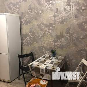 1-к квартира, посуточно, 36м2, 6/9 этаж