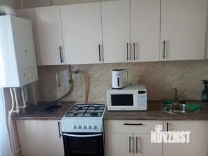 1-к квартира, посуточно, 37м2, 2/9 этаж