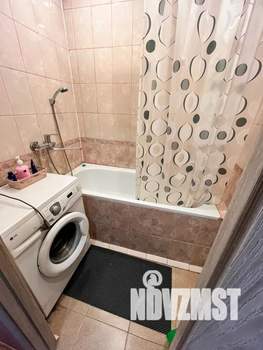 1-к квартира, посуточно, 37м2, 4/9 этаж