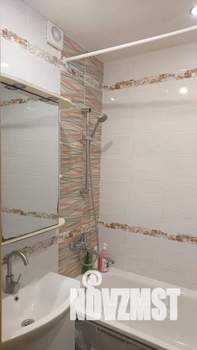 2-к квартира, посуточно, 42м2, 4/9 этаж