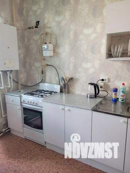 1-к квартира, посуточно, 44м2, 1/1 этаж