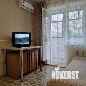 1-к квартира, посуточно, 34м2, 2/10 этаж