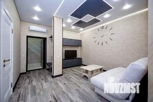 1-к квартира, посуточно, 47м2, 1/1 этаж