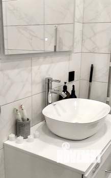 Студия квартира, посуточно, 40м2, 7/14 этаж