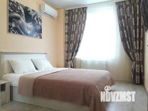 1-к квартира, посуточно, 53м2, 10/18 этаж