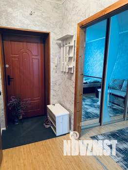 1-к квартира, посуточно, 35м2, 5/10 этаж