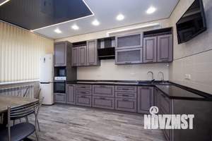 1-к квартира, посуточно, 50м2, 1/3 этаж