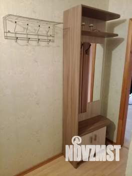 1-к квартира, посуточно, 38м2, 1/9 этаж