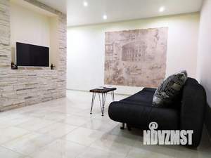 2-к квартира, посуточно, 50м2, 1/1 этаж