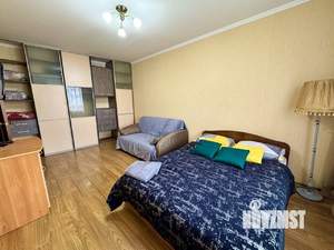 1-к квартира, посуточно, 42м2, 7/10 этаж