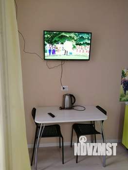 Студия квартира, посуточно, 30м2, 3/10 этаж