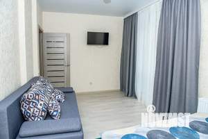 1-к квартира, посуточно, 40м2, 4/10 этаж