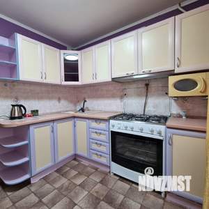 1-к квартира, посуточно, 35м2, 1/10 этаж