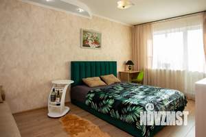 1-к квартира, посуточно, 36м2, 6/9 этаж