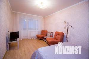 1-к квартира, посуточно, 56м2, 2/10 этаж