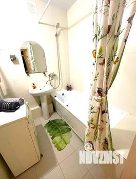 1-к квартира, посуточно, 45м2, 4/13 этаж